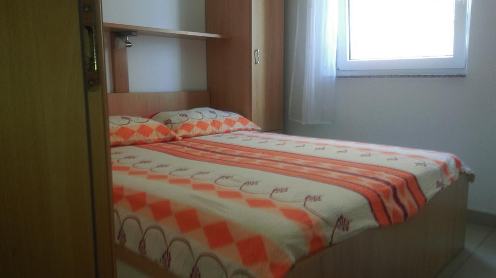 Apartments Iva Povljana Cameră foto